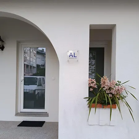 Casa Da Piedade, *